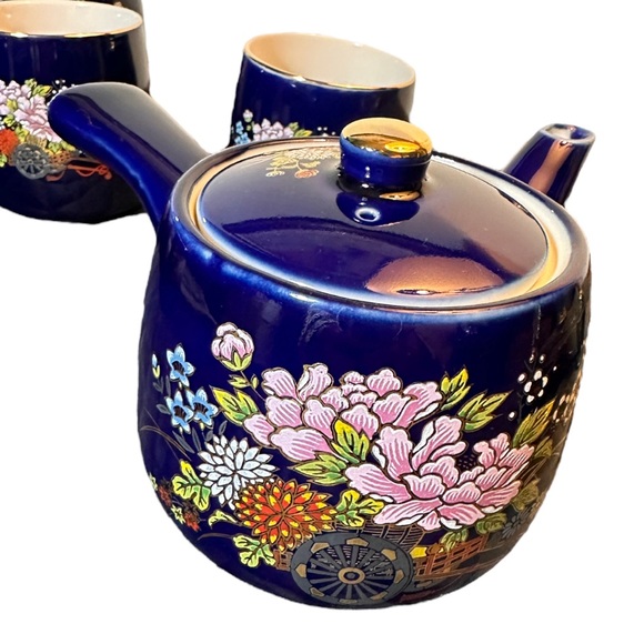 Dining Vintage Small Japanese Teapot Matching 5 Cups Poshmark